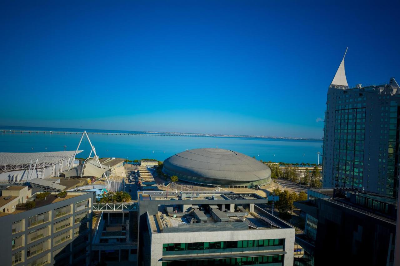 Central Orient Residence - Modern, Spacious And Sunny! By The River! Lisbon Bagian luar foto